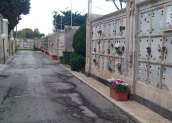Siracusa, loculi del cimitero: verso una proroga per il rinnovo delle concessioni. Italia: “nessun morto sarà sfrattato”