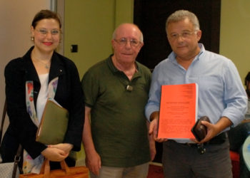 Lentini, a rischio chiusura la Breast Unit: raccolte e consegnate all’Asp oltre 3500 firme