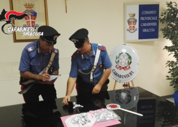 Siracusa. Sorpreso a cedere stupefacente dai Carabinieri, arrestato un 21enne