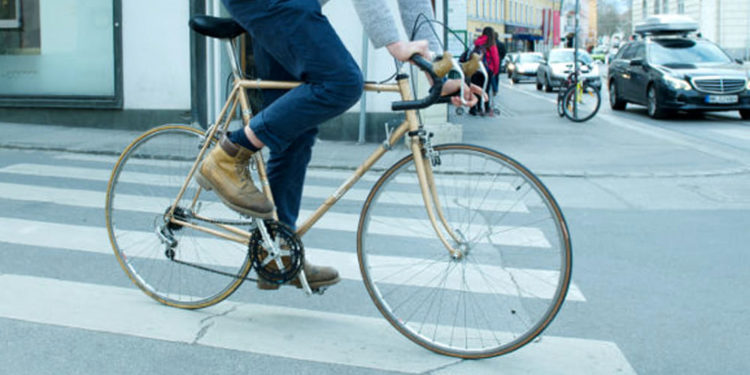 Siracusa. In sella ad una bici tenta di rapinare una donna e rubare un’auto: arrestato