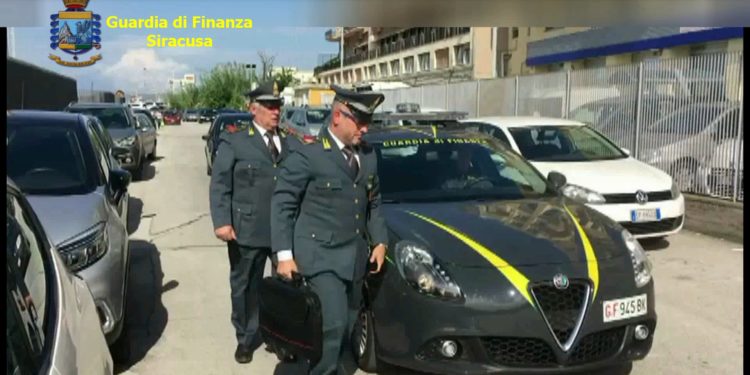 Augusta. Lavoro nero, supermarket nel mirino della Finanza: due lavoratori percepivano reddito di cittadinanza