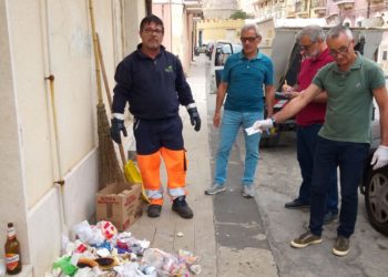 Siracusa. Lotta agli sporcaccioni, controlli e multe tra Piazza Adda e la Borgata