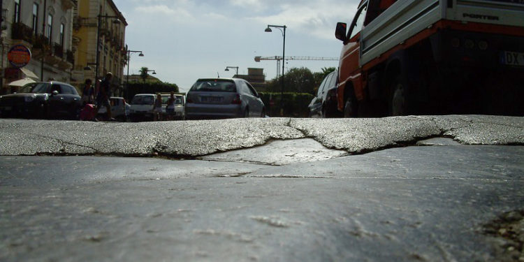 Siracusa. Riqualificazione via Crispi, cambiano i sensi di marcia nella zona