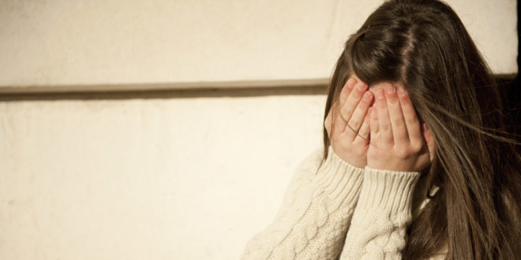 Giovane si toglie la vita in casa, tragedia ad Augusta