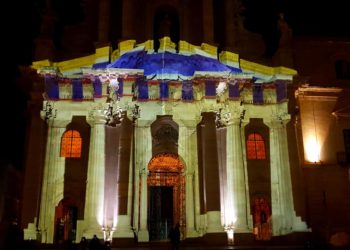 Siracusa: risorge il Tempio di Atena col video mapping