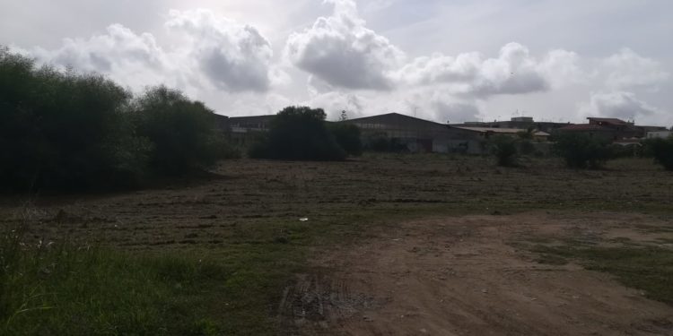 Siracusa. Puliti canali di gronda e area antistante il Villaggio Miano