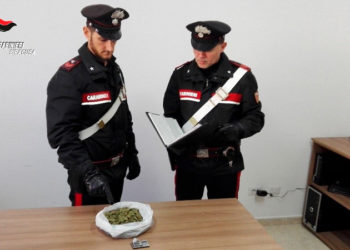Augusta, deteneva 181 grammi di marijuana in casa: ai domiciliari un 35enne