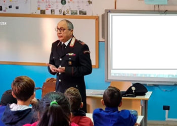 Carlentini, legalità: gli studenti dell’Istituto Comprensivo “Carlo V” incontrano i Carabinieri