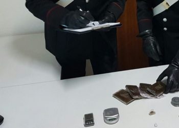 Francofonte. Hashish nascosta nel divano, arrestato un 42enne