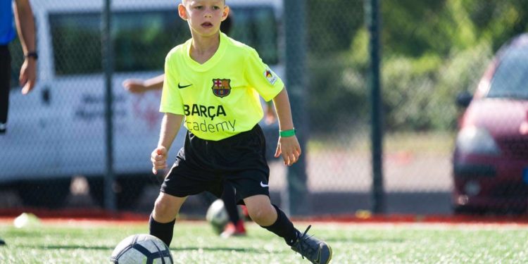 Siracusa. Calcio, il piccolo Alessio Razlog al Barça Academy World Cup 2020