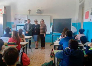 Siracusa, legalità: gli alunni dell’Istituto “Karol Wojtyla” incontrano la Polizia di Stato