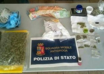 Siracusa. Contrasto spaccio di droga, perquisizioni e arresti in via Algeri