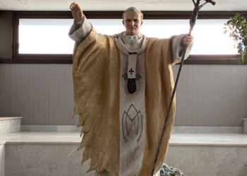 Siracusa. Donata al Santuario una statua che ritrae Giovanni Paolo II