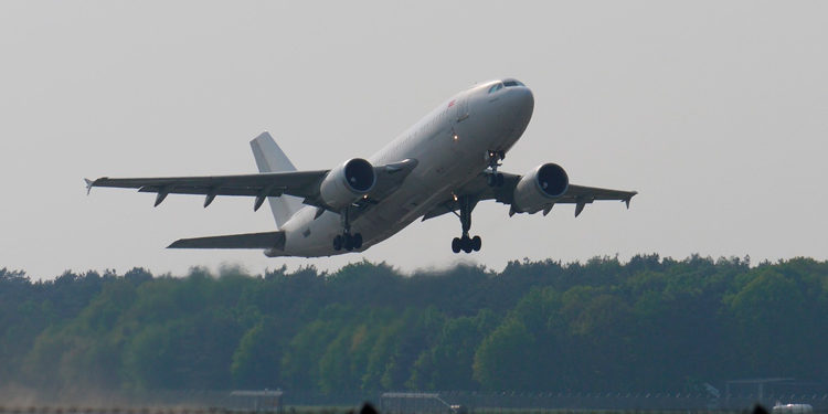 Caro voli. Ficara (M5s): “previsti altri 50 milioni di euro per la continuità territoriale con gli aeroporti siciliani”