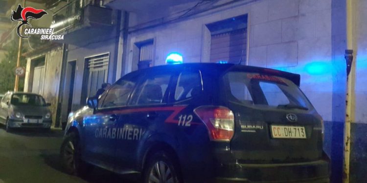 Carlentini. Non riesce a sopportare la perdita della madre, 48enne si toglie la vita