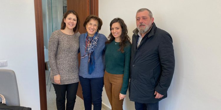 “Costruisci il tuo futuro”, uno sportello per i giovani e il lavoro nella sede Confcooperative