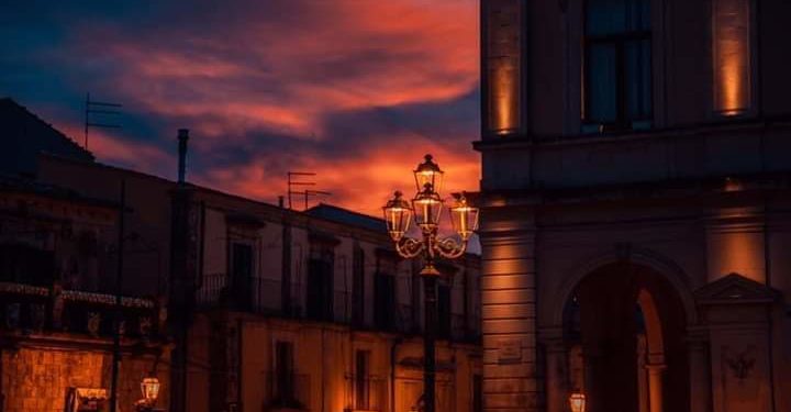 A Palazzolo Acreide meno luci in città e lampioni spenti