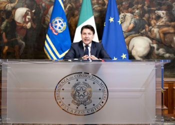 Coronavirus: chiuse tutte le attività non strategiche, aperti servizi essenziali e supermercati