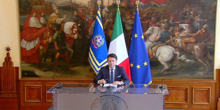 Il Governo approva il decreto “Cura Italia” contro l’emergenza coronavirus: ecco cosa prevede