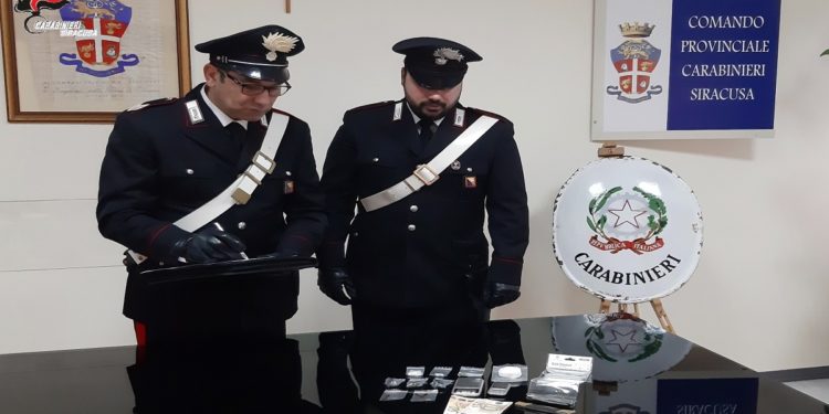Siracusa. Cocaina in casa, arrestato dai Carabinieri un 61enne