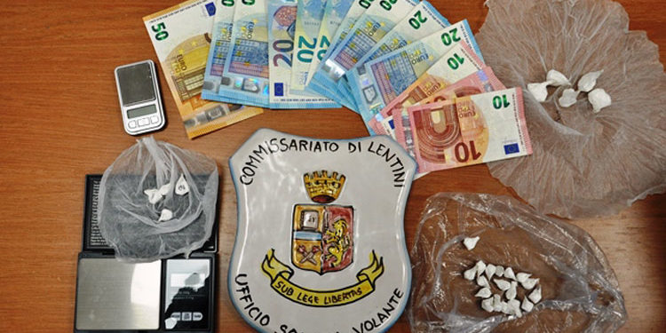 Lentini, sorpreso con cocaina in auto ed in casa: arrestato un 33enne