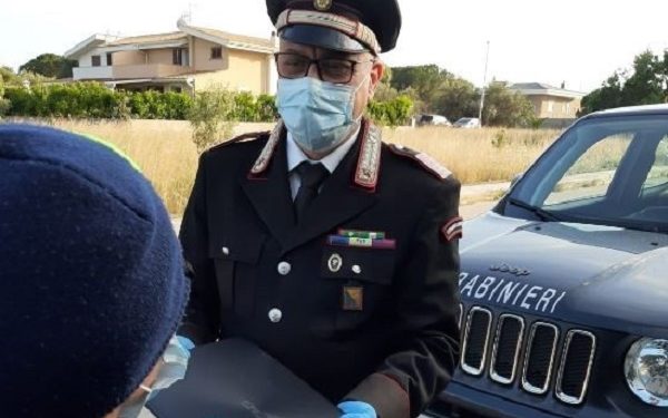 Augusta. I Carabinieri consegnano computer agli studenti del “Corbino”