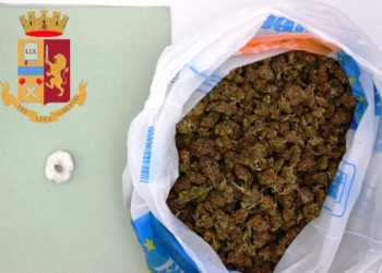 Floridia, in tre in auto con 400 grammi di marijuana nascosta in zaini e marsupi