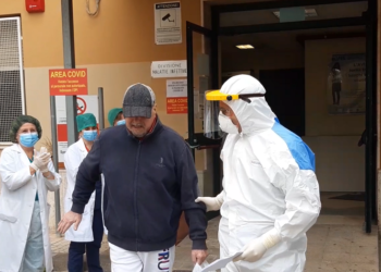 Siracusa. Dalla rianimazione al Covid Center, paziente grave guarisce e torna a casa