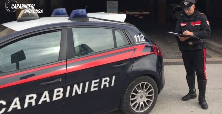 Controlli dei Carabinieri: sanzionato perchè uscito per andare a giocare a carte