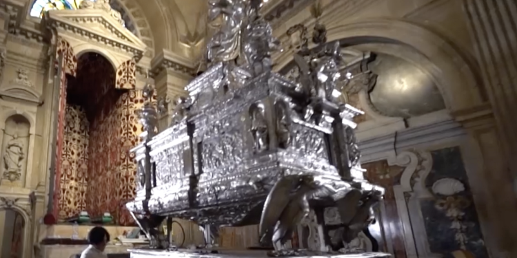 Siracusa. Festa di Santa Lucia del Patrocinio, intervento di restauro del simulacro