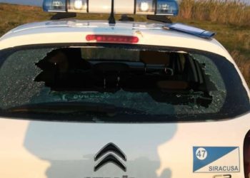 Vandalizzati mezzi della Polizia Municipale e Pronto Intervento
