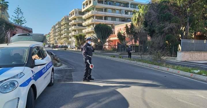 A Siracusa fine settimana di controlli per la Polizia Municipale: elevate sanzioni