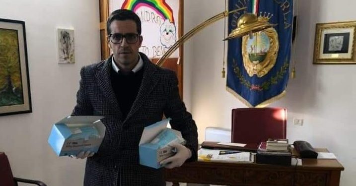 Ferla. Donate mascherine al PTA di Palazzolo, alla Guardia Medica e ai medici