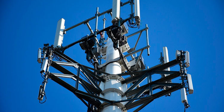 Noto, “no” all’installazione e sperimentazione di antenne 5G: il sindaco Bonfanti firma l’ordinanza