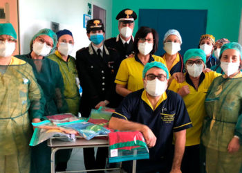 Siracusa, i Carabinieri consegnano corredini donati dall’associazione Pi.Gi.TIN al reparto di Neonatologia dell’Umberto I