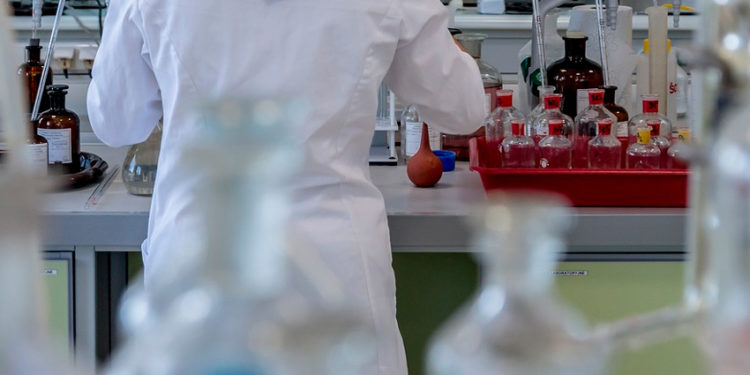 Siracusa, Coronavirus. Consegnata la strumentazione per la stazione di biologia molecolare dell’ospedale Umberto I