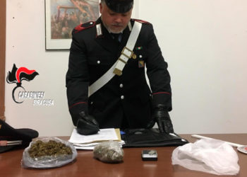 Noto, deteneva 140 grammi di marijuana: ai domiciliari un 25enne