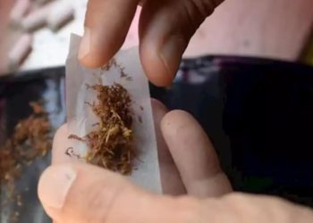 Lentini. Esce di casa per portare il tabacco ad un amico, sanzionato