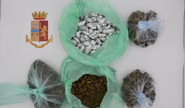 Siracusa. Giovane trovato con 250 grammi di marijuana, arrestato