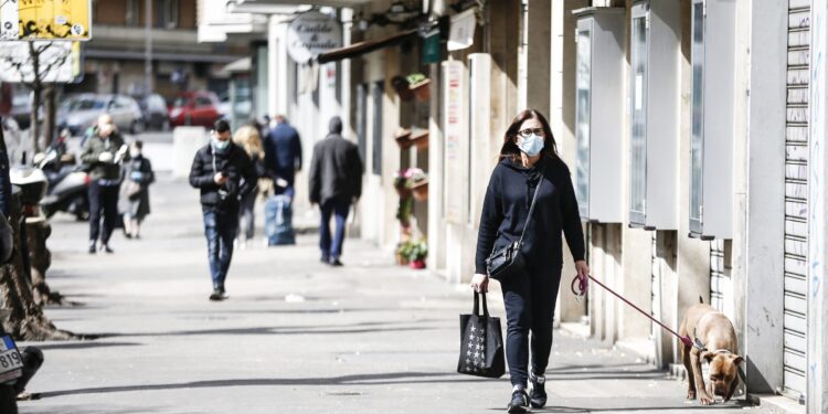 Fase 2, verifica sulla curva dei contagi: fra tre giorni il verdetto