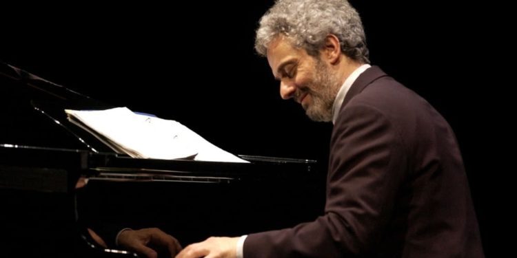 Siracusa. Nicola Piovani, ospite della rassegna online “Antichi pensieri”