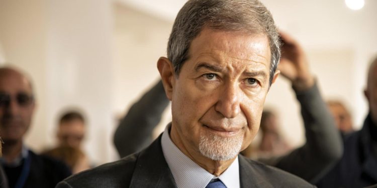 La Sicilia si prepara a una Fase 2 blindata. Musumeci: “niente ingressi nell’Isola”