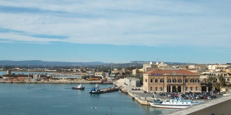 Turismo, Confcommercio Siracusa chiede a Musumeci l’avvio delle attività portuali