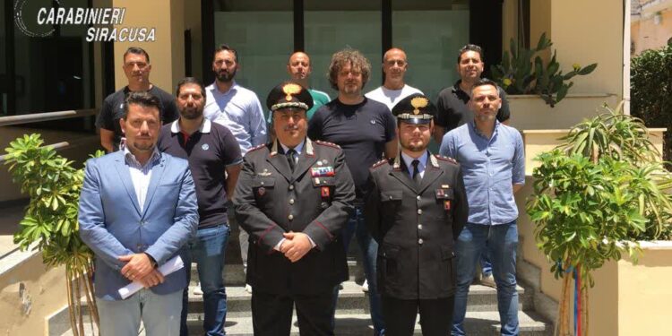 Operazione “RAS”, Comandante provinciale consegna un riconoscimento ai Carabinieri di Noto