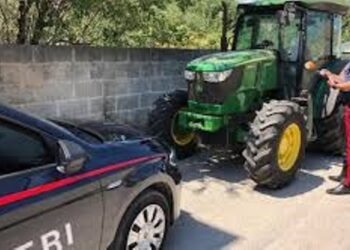 Villasmundo, estorsione ai danni di un imprenditore agricolo: arrestati in tre