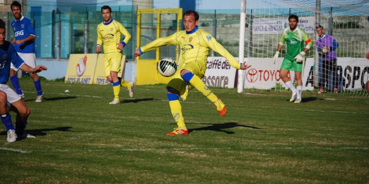 Noto. Il più bel gol di Peppe Rizza che ha riaperto gli occhi