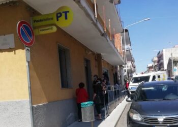 Disservizi all’ufficio postale di Villasmundo, insorge la Cgil