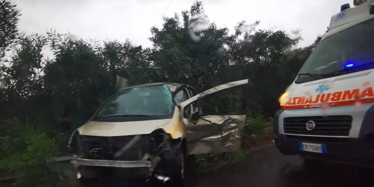 Siracusa. Incidente autonomo presso lo svincolo dell’uscita autostrada Siracusa Nord