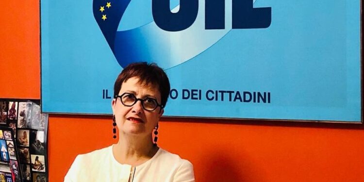 Petrolchimico, Lionti: “Rivedere piano della qualità dell’aria per non fare scappare le aziende”