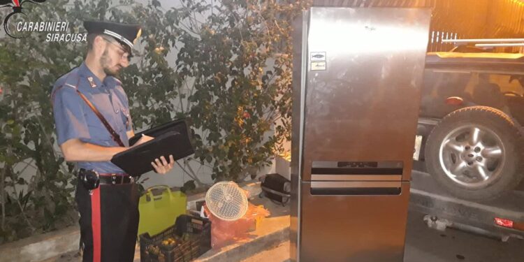 Noto. Furto in abitazione, in due sorpresi e arrestati dai Carabinieri